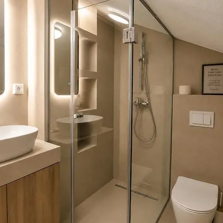 Fora - Luxary Apartments, Old Town 아파트 사라예보