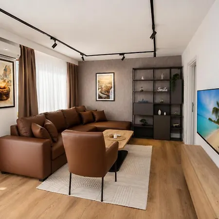 Fora - Luxary Apartments, Old Town