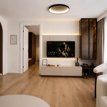 Fora - Luxary Apartments, Old Town *