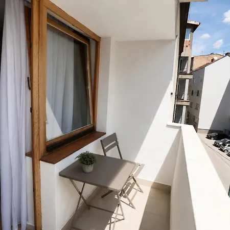 Fora - Luxary Apartments, Old Town