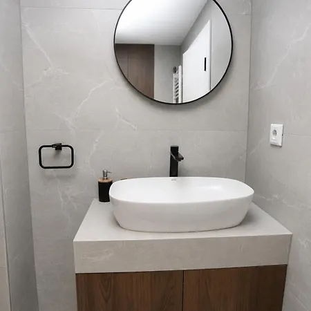 Fora - Luxary Apartments, Old Town *